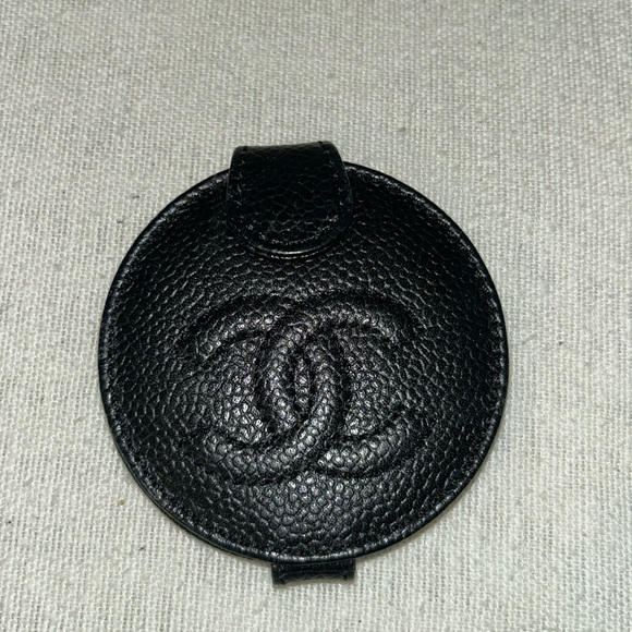 Chanel Black Caviar Skin Compact Mirror Small + certificate of authenticity - Picture 1 of 13